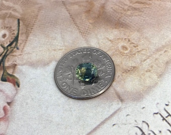 Natural Bi-Color Sapphire 6x5mm Oval Cut 0.93 Carat Corundum Faceted Loose Unmounted Gemstone Earth Mined Gem - US Seller - Peacock Sapphire