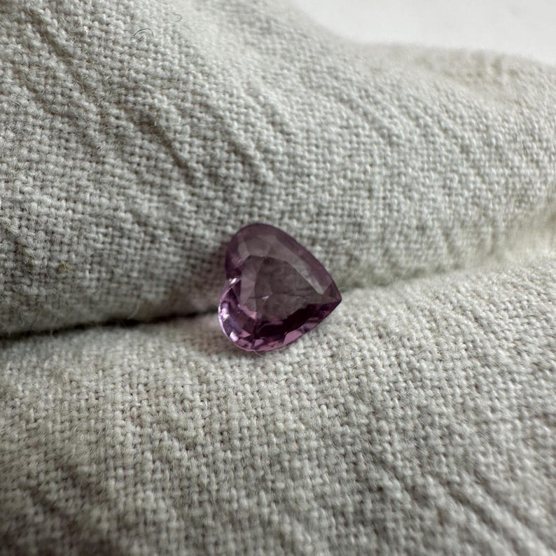 Natuurlijke roze spinel 0,62 karaat 6 x 5,7 mm gefacetteerd hartgeslepen losse edelsteen afbeelding 8