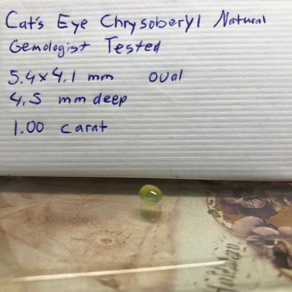 Natural Cat s Eye Chrysoberyl 1 Carat 5.4x4 Mm Oval Unmounted