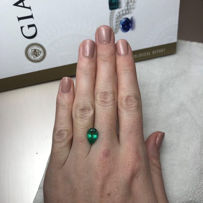 GIA-zertifiziert 2,76 cts Smaragd 11,4 x 7,6 mm facettierter loser Edelstein, schöner natürlicher sambischer Smaragd Bild 3