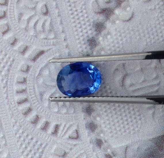 ≪超目玉★12月≫ Certified Unheated Natural Oval 7.58x5.76mm Sapphire Blue 画材