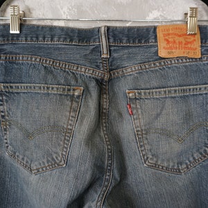 Levi’s 505 Distressed Jeans - W32 L32 - Vintage Light Wash Straight Leg Denim - Faded Grunge Y2K Workwear Style
