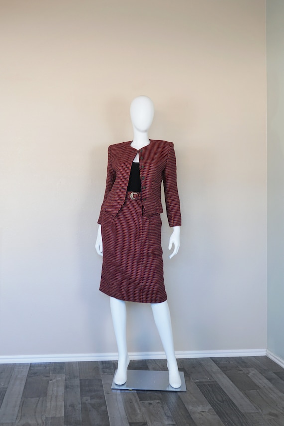 Evan Picone Petites Purple and Pink Wool Suit/ Clu