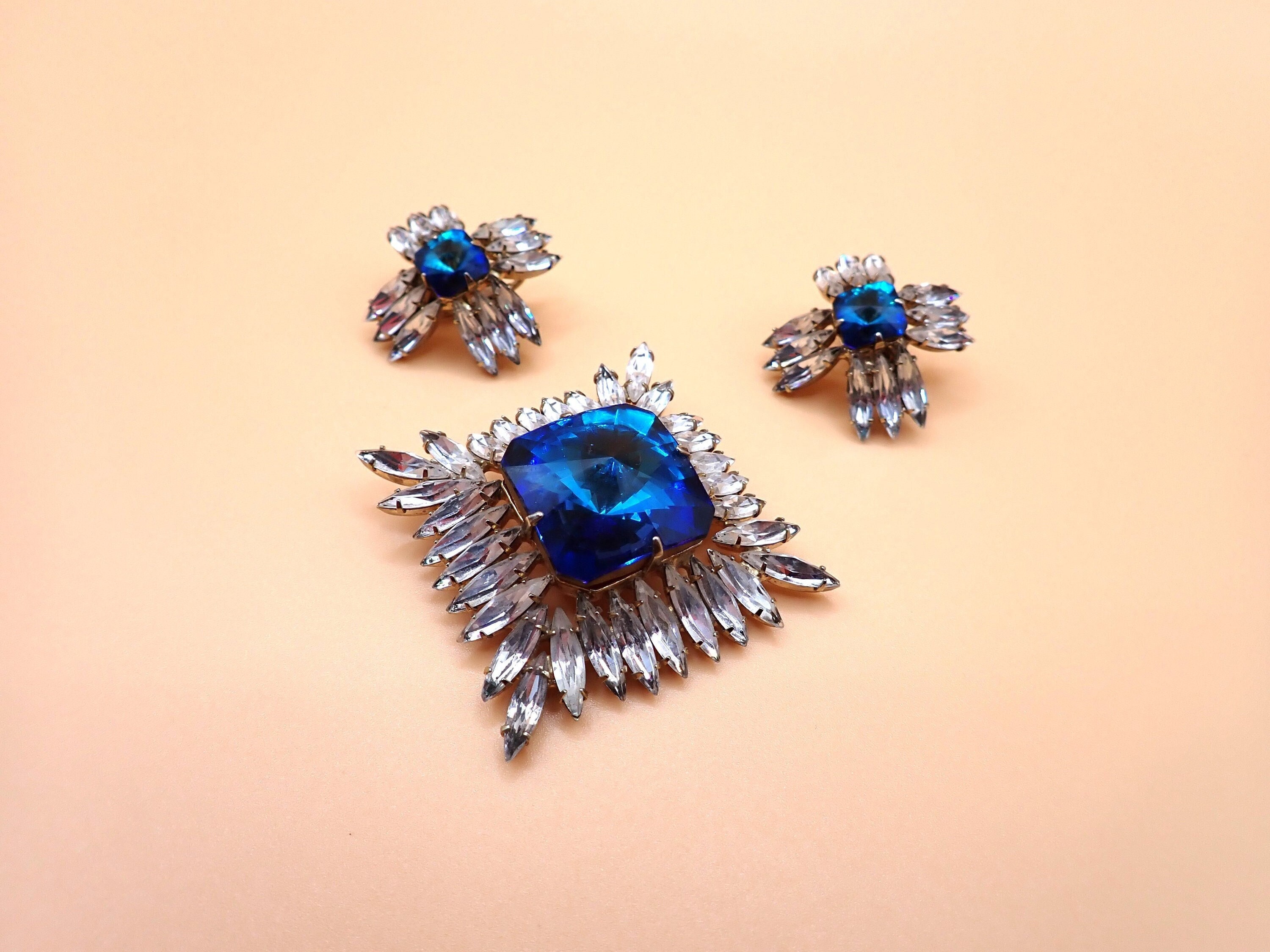 SCHREINER NEW YORK ヴィンテージブローチ　シュライナー　他2点 Schreiner brooch - Etsy 日本