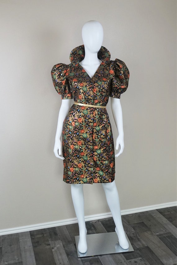 Metallic Multi-Color & Gold Floral Victor Costa Dr