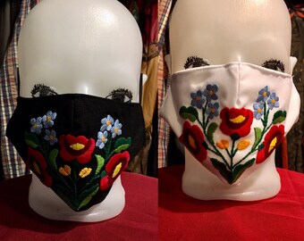 Kalocsa hongrois brodé, masque facial fait à la main, masque floral hongrois traditionnel. Masque pour femmes. Code:2693