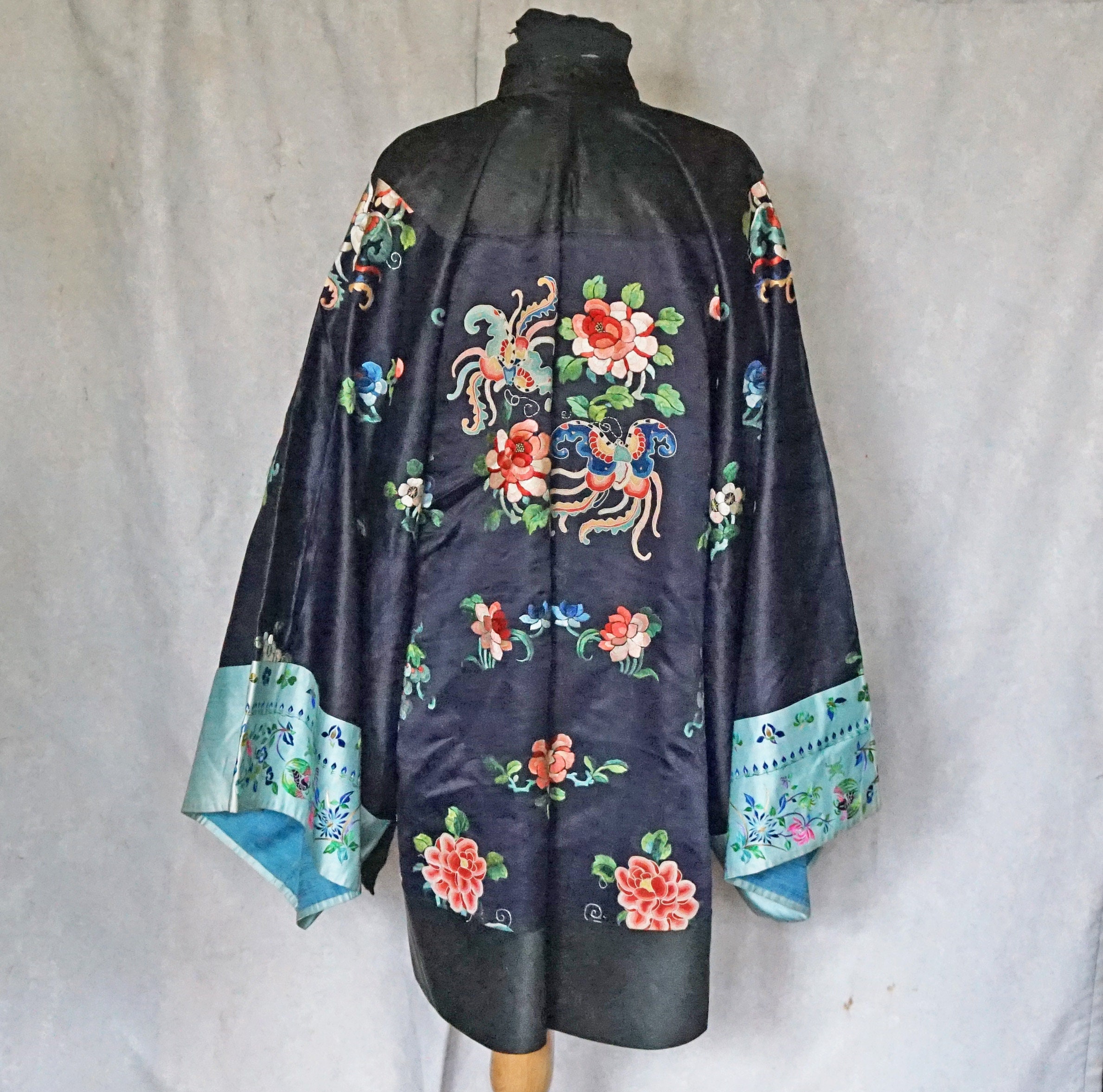 Antique Chinese Embroidered Robe Qing Dynasty Silk Surcoat - Etsy