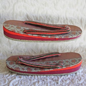 Vintage Pair of Japanese Young Woman Geta shoes image 5