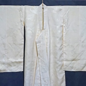 Japanese  girls kimono antique silk damask