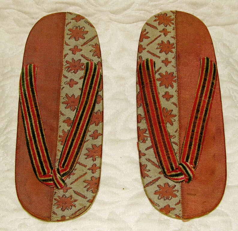 Vintage Pair of Japanese Young Woman Geta shoes image 1