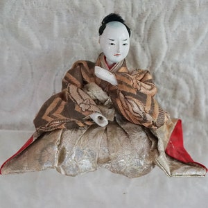 Small vintage Japanese Hina Doll