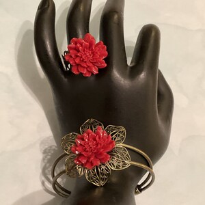 Handmade Bracelet Ring Set, Resin Cabochon flower, filigree antique, Adjustable  One Size Fits All