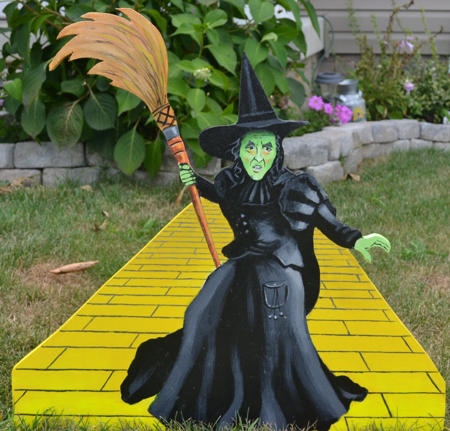The Witch in the Wizard of Oz lawn art yard stake wall plaque | Etsy