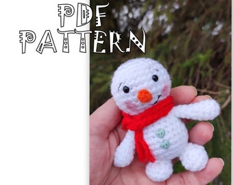 Tiny Snowman, Winter Pattern, Crochet Tiny Toy, PDF Pattern, Amigurumi Pattern, Instant Download PDF, Tiny Amigurumi, White Snowman