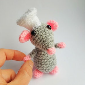 Tiny Mouse Amigurumi, Crochet Rat, Knitted Mouse, Cook Chef Mouse, Handmade Mouse, Knitted Animal, Amigurumi Crochet Toy, Kichen decor image 6