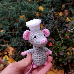 Tiny Mouse Amigurumi, Crochet Rat, Knitted Mouse, Cook Chef Mouse, Handmade Mouse, Knitted Animal, Amigurumi Crochet Toy, Kichen decor image 2