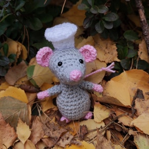 Tiny Mouse Amigurumi, Crochet Rat, Knitted Mouse, Cook Chef Mouse, Handmade Mouse, Knitted Animal, Amigurumi Crochet Toy, Kichen decor image 10