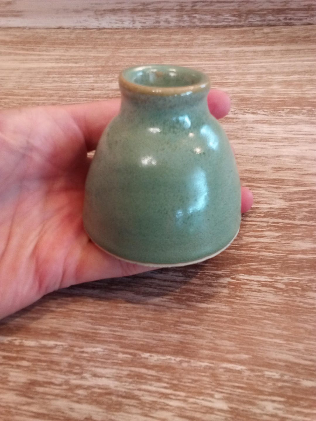 Small Ivy Green Ceramic Vase, Kentucky Wheel Thrown Pottery - Etsy