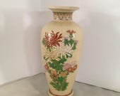 Antique JAPANESE SATSUMA Vase Floral Designs 19 20TH C 9 quot Asian hand painted floral vase with crazing Japanese signed vase