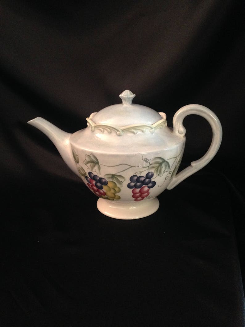Lenox Tuscan Vine Covered Tea PotLenox Tuscan Vine Fine China Tea Pot WLid Design By Louise Le Luyer