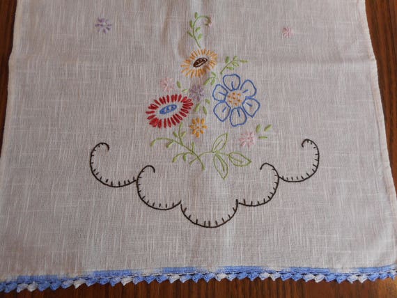 Vintage Table Runner / Dresser Scarf, Hand Embroidery and Crochet. 36 X 15.5 Inches. Perfect - Etsy Vintage Table Runner / Dresser Scarf, Hand Embroidery and Crochet. 36 X 15.5 Inches. Perfect - Etsy