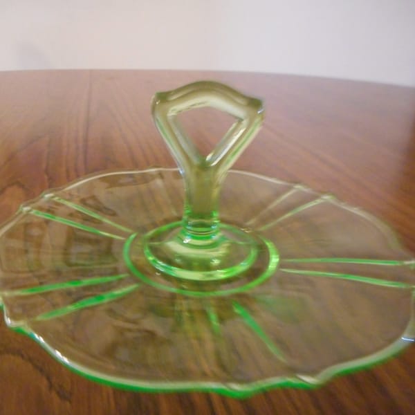 Green Depression Green Vaseline Glass Sandwich Serving Dish. Perfect condition