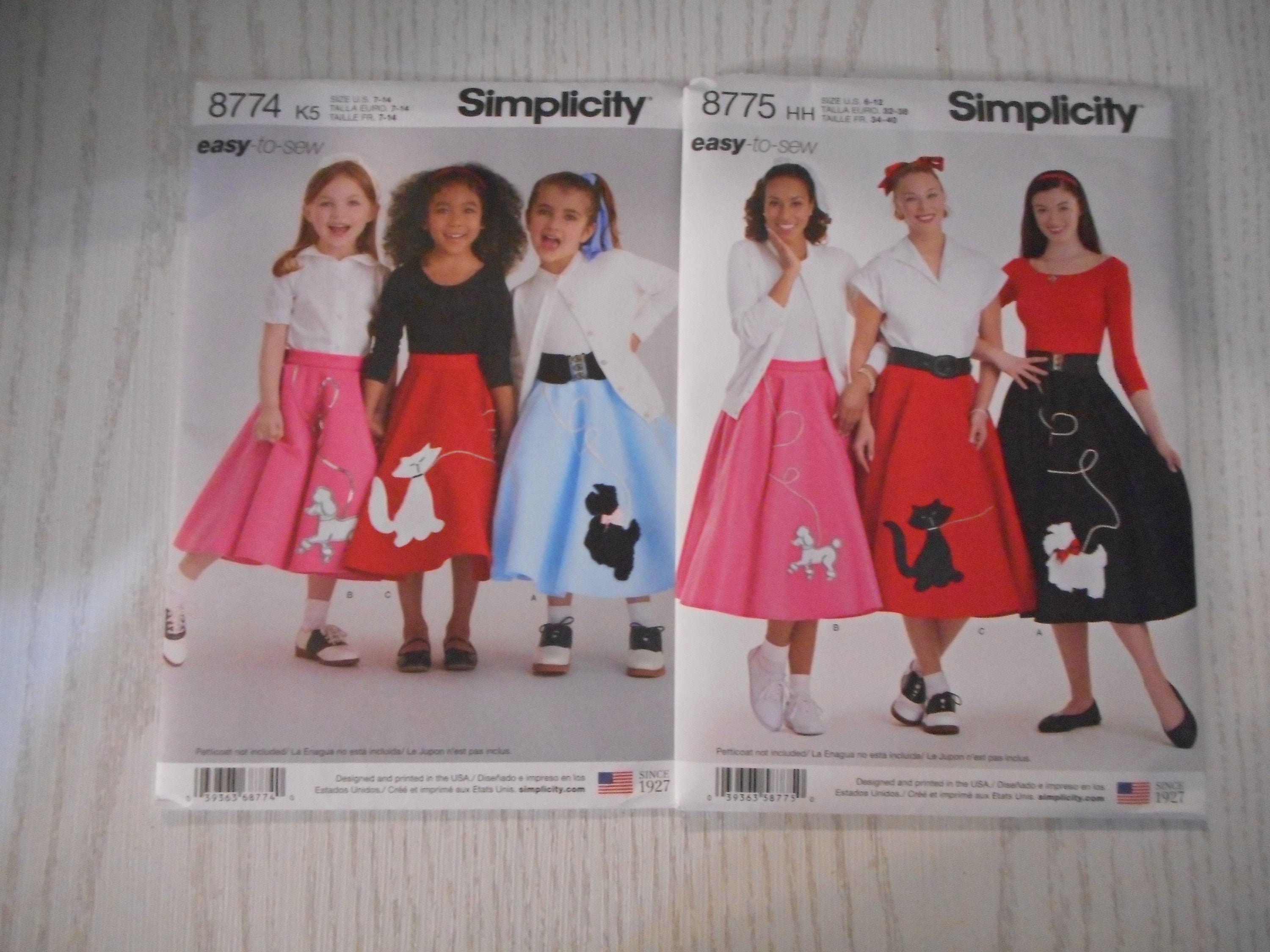 1950 年代の女性と女の子向けのサークル プードル スカート。新品同様