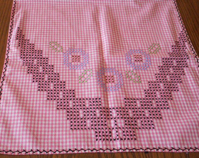 Bright Pink Gingham Table Runner With Chicken Scratch Embroidery