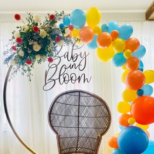 Baby in Bloom Sign | Wood Baby in Bloom Sign • Floral Baby Shower Backdrop Sign • Baby Shower Decor • Mama to Be • Momma to Be Sign • Flower