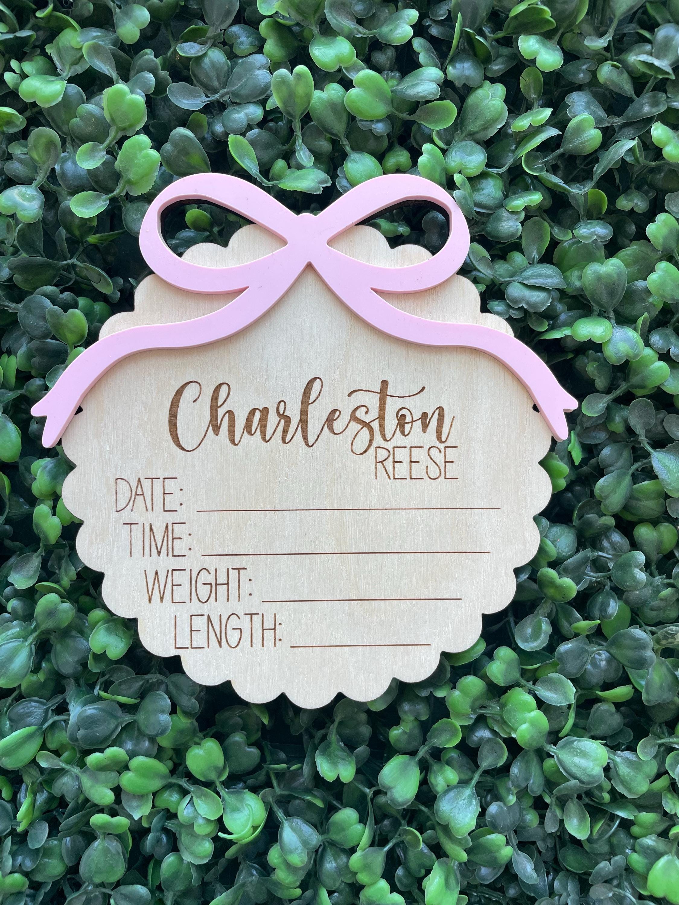 Scalloped Bow Girl Name Plate | Birth Announcement Sign Girl Baby Birth ...