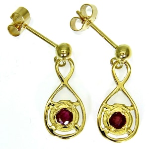 Pretty Infinity Ruby 18ct Geelgouden Dropper Oorbellen