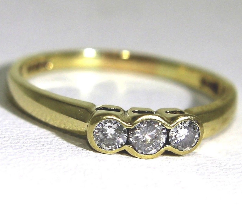 UK Hallmarked 9ct Yellow Gold 0.50ct Solitaire Engagement Ring size J