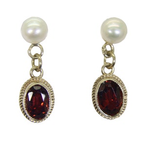 Pretty Garnet & Pearl 9ct Yellow Gold Dropper Earrings