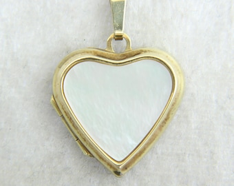 Mother of Pearl Heart Photo Locket 9ct Yellow Gold Pendant