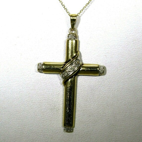 Attractive Diamond Cross 9ct Yellow Gold Pendant \u0026 Chain