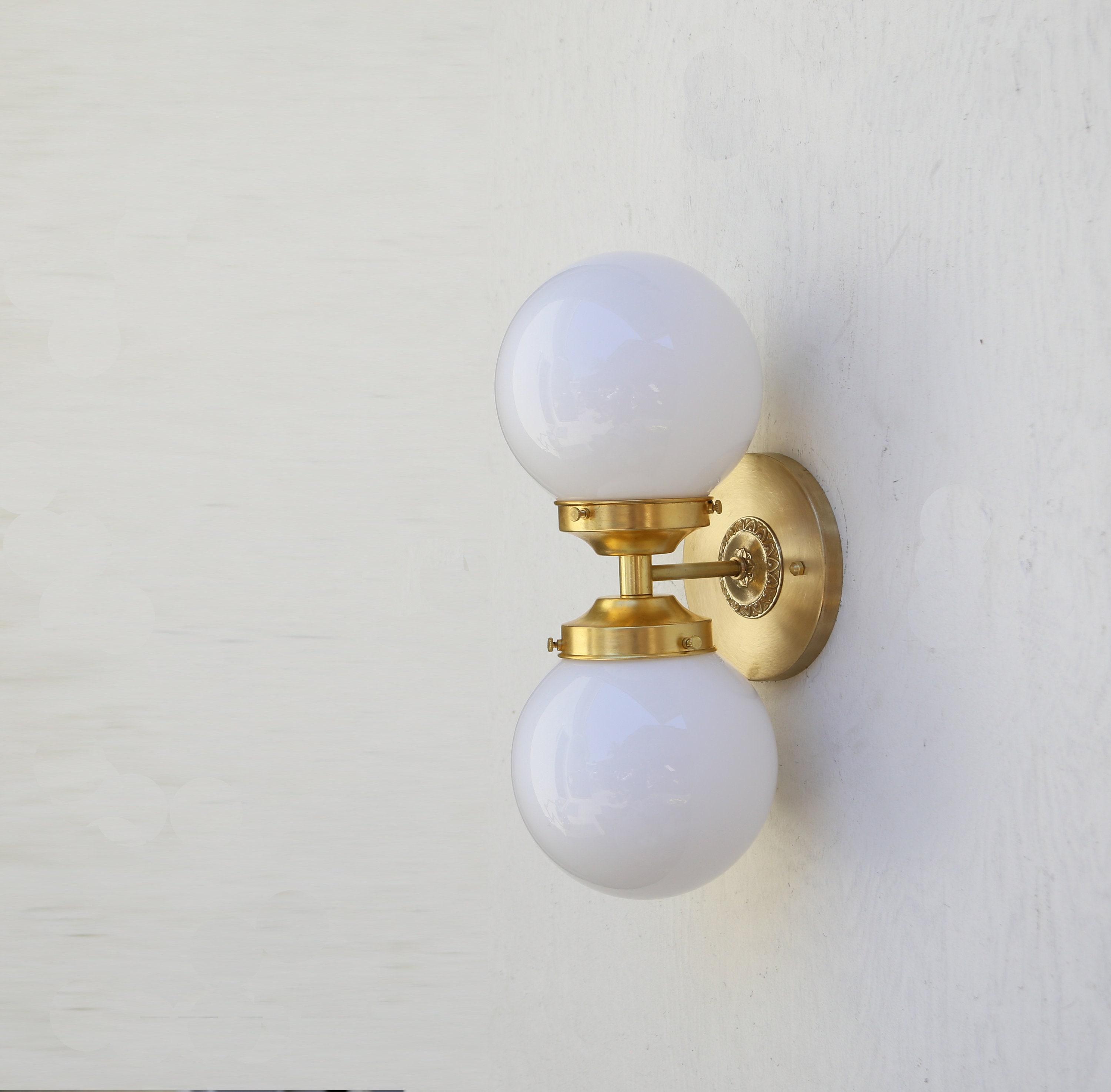 Tocador del baño tocador accesorio luz de la pared de latón | Etsy