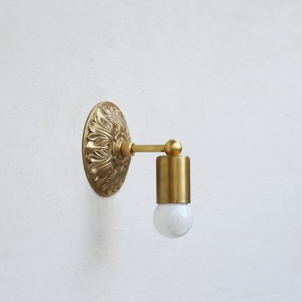 Polished and buffed Solid casting Brass Wall Sconce light /Ceiling Flush Mount light