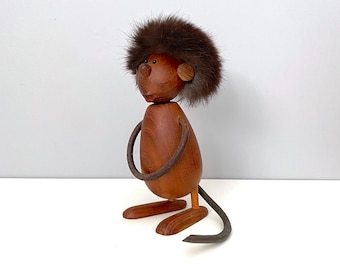Rare Chris Vejle teak ape figure, made in Denmark
