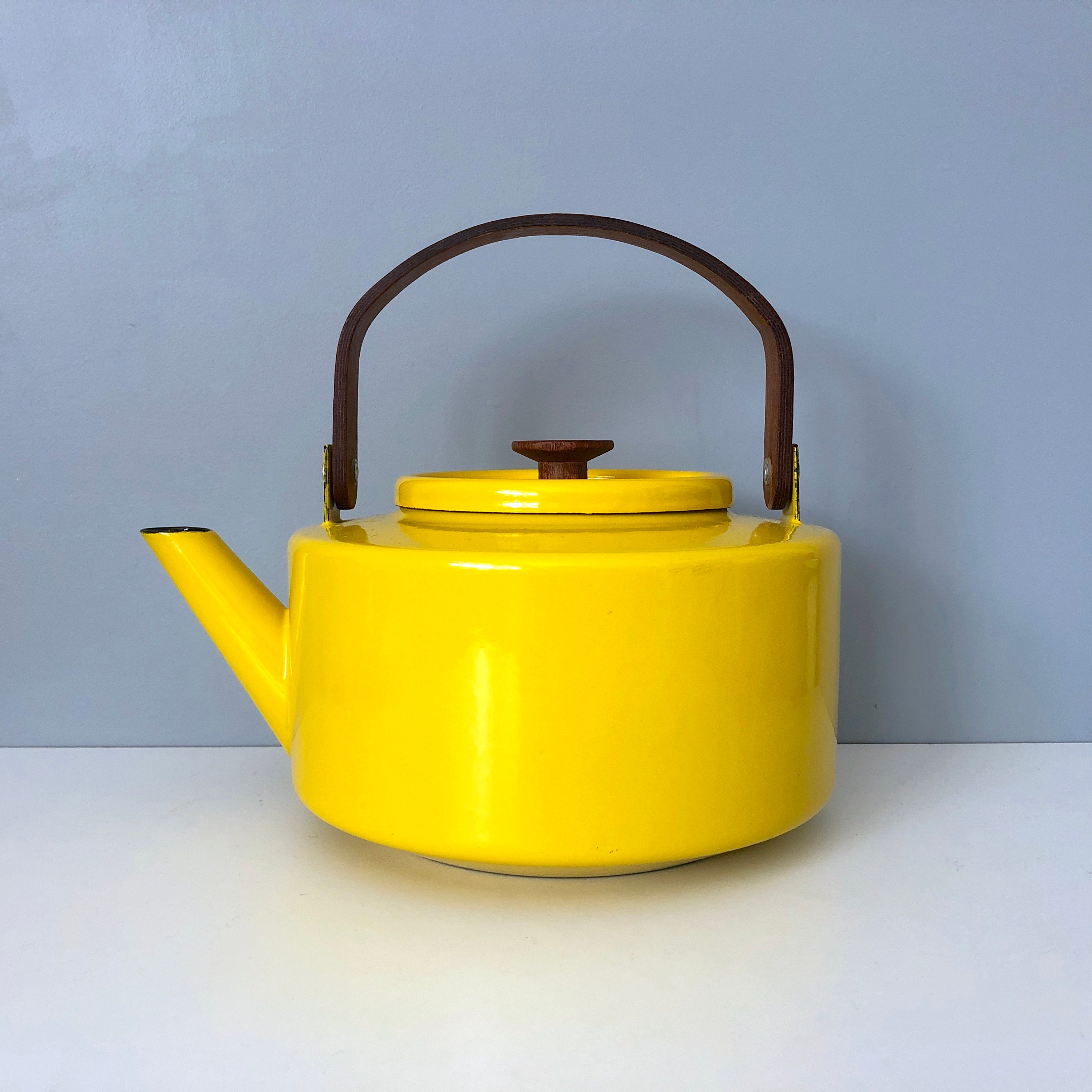Mint Condition Copco 117 Tea Kettle by Michael Lax Sunny Yellow Enamel,  Teak Handle 