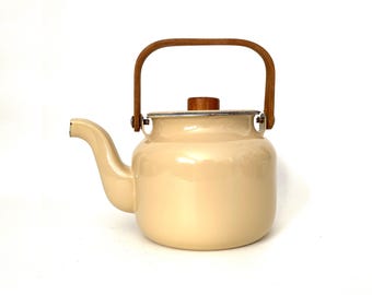 Little beige enamel tea kettle, Copco style with teak handle