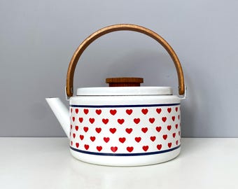 NEW vintage Dansk Copco Country white tea kettle with hearts - teak handle, patterned