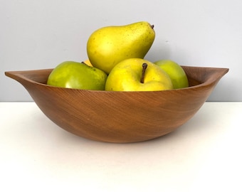 Vintage elliptical shape serving bowl by Suzuki Wood, Japan - Danish Modern style