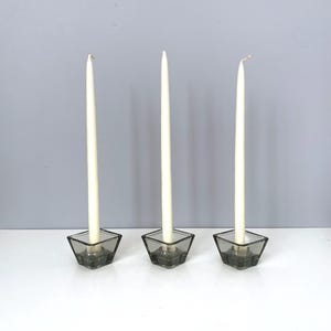 Set di 3 portacandele in vetro fumé Holmegaard nella scatola originale. Prodotto in Danimarca.