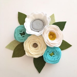 FELT FLOWERS// Loose Felt Flowers // Unattached Felt Flowers // DIY Flowers // Flower Embellishments // Set of 5 // You Pick Colors