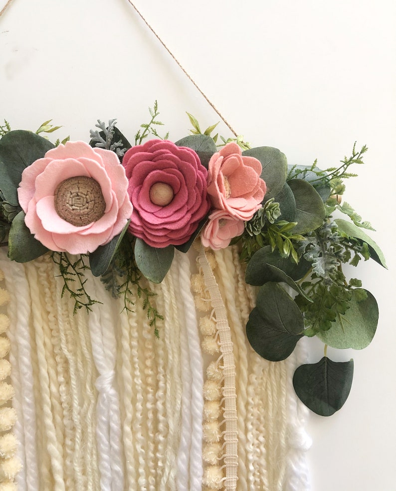 PINK WALL HANGING // Felt Flower Wall Hanging // Floral Wall Etsy