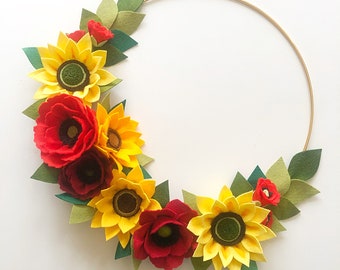 SUNFLOWER + POPPY WREATH // Felt Flower Wreath // Floral Wreath // Floral Nursery Decor // Country Home Decor // Sunflower Wreath