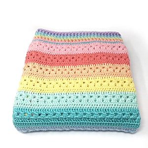 Crochet baby blanket - Rainbow Dreams - baby blanket - Hearts & Hugs