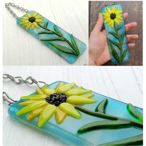 Handmade Fused Glass Sunflower Hanging Picture - Suncatcher - Flower Wall Art - Nature Gift - Colourful Floral Decoration - Sunflowers