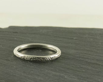 Silver ring, textured, 2 mm wide
