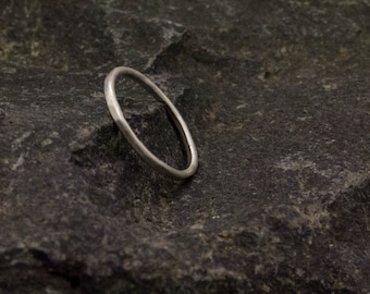 plain ring, sterling silver, hammered, stacking ring